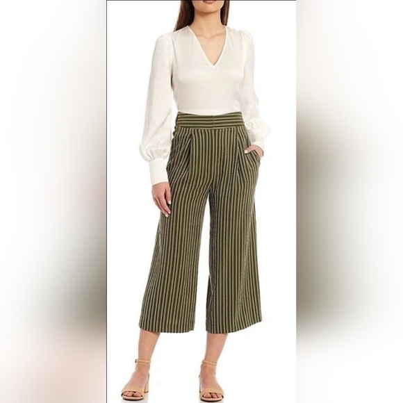 Alex Marie Wide Leg Capri - Picture 1 of 6